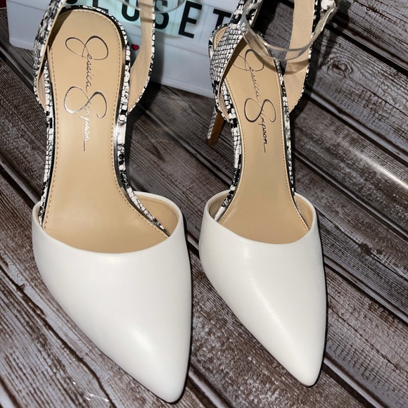 Jessica Simpson Shoes - Jessica Simpson Hadiya Pump